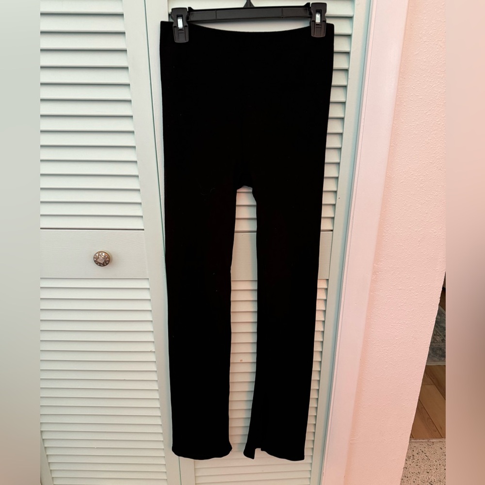 Fabletics Cloud Seamless Split Flare Leg Leggings - image 3